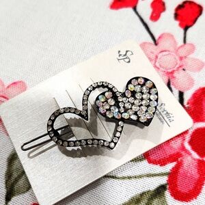 Double heart barrette